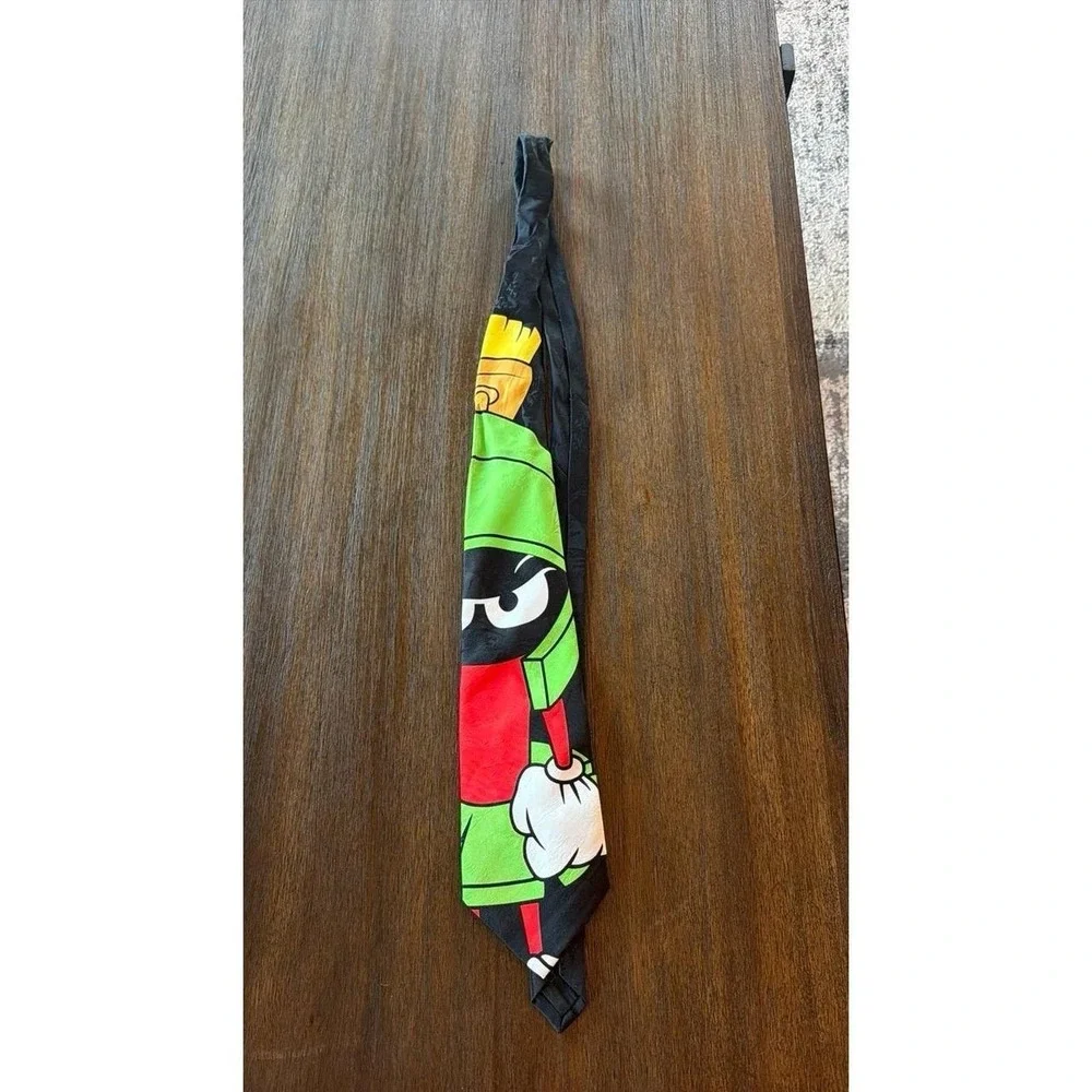 Tie Mens One Size Marvin The Martian Looney Tunes Mania 100% Polyester